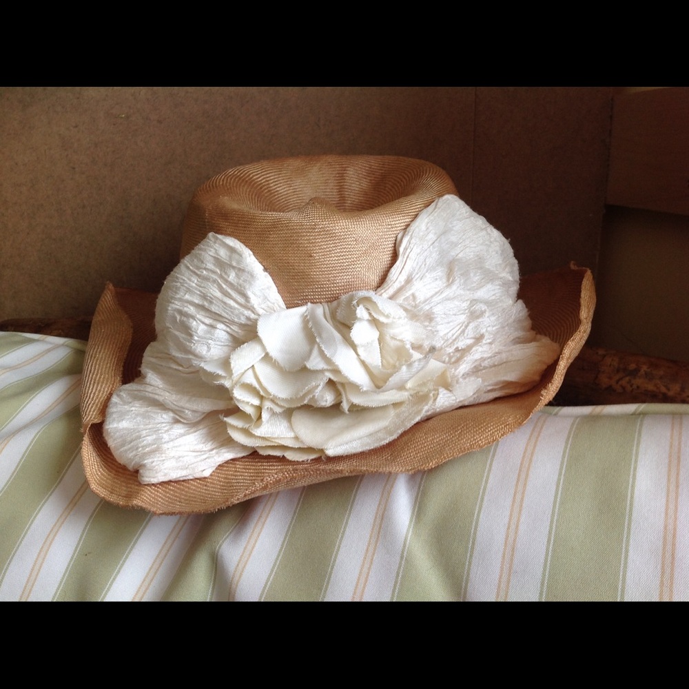SOLD!! Summer hat with fabric flower decor